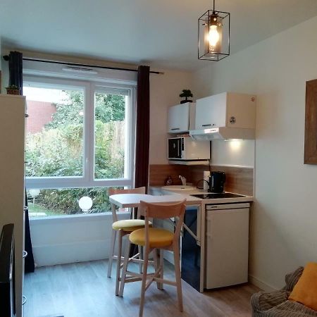 Chic Studio Near Paris Daire Saint-Denis  Dış mekan fotoğraf