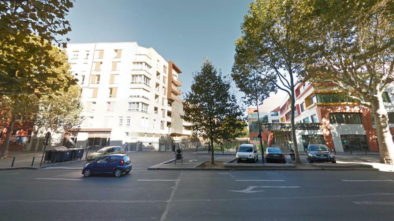 Chic Studio Near Paris Daire Saint-Denis  Dış mekan fotoğraf