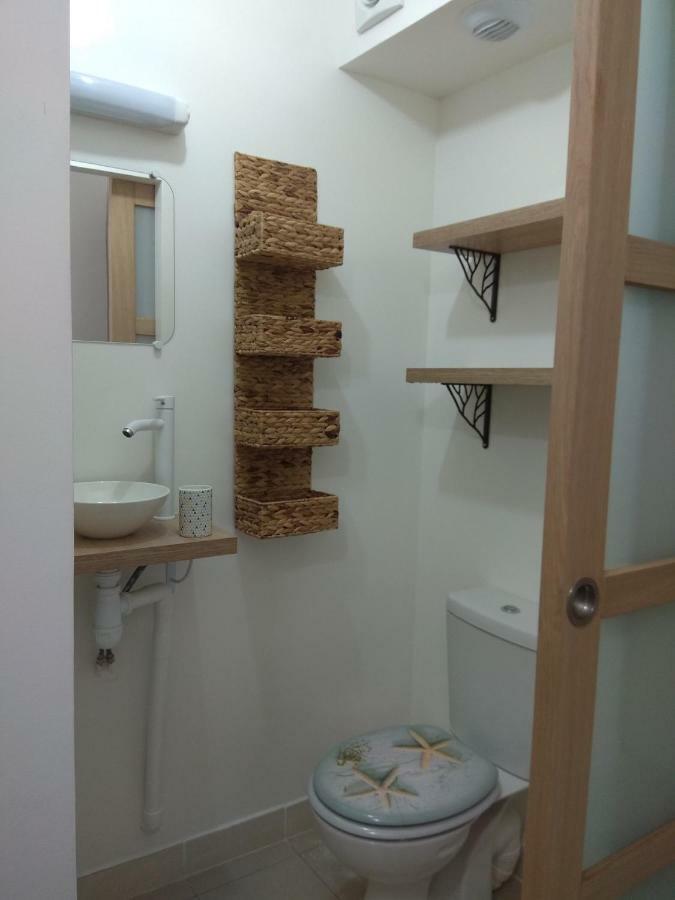 Chic Studio Near Paris Daire Saint-Denis  Dış mekan fotoğraf