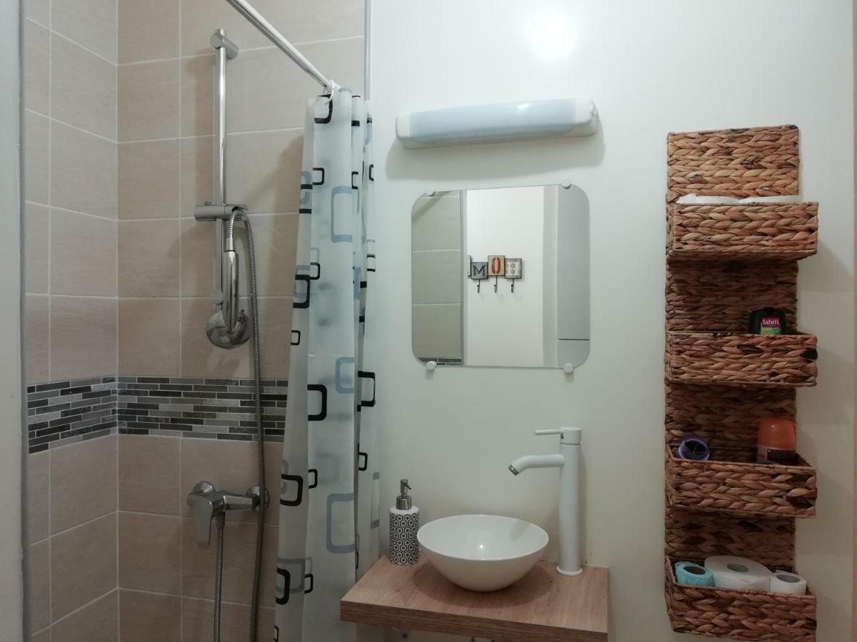 Chic Studio Near Paris Daire Saint-Denis  Dış mekan fotoğraf